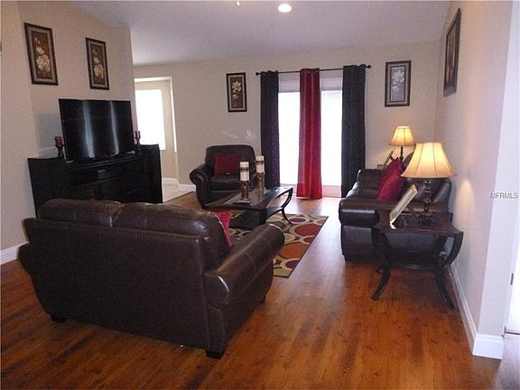 4th image of 2094 Nagorsky Ave