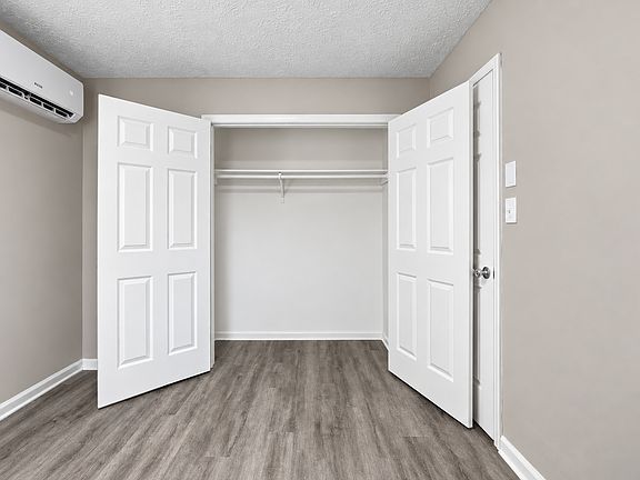 2nd image of 126 Banner St APT 2