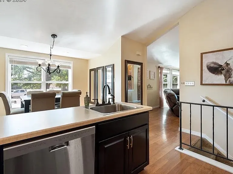 6969 Roaring Springs Ave — Photo 9