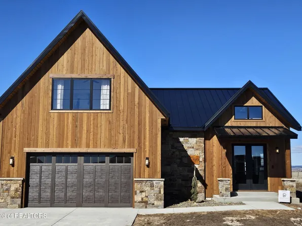 1030 Iroquois Ave, Driggs, ID 83422