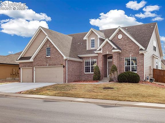 2nd image of 1164 Hondo Ct