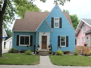 518 W 5th Ave, Mitchell, SD 57301