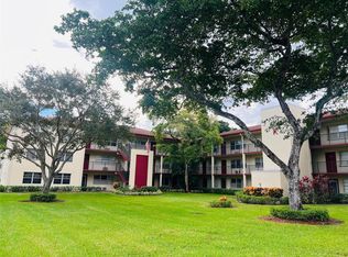 100 SW 132nd Way APT 201K, Hollywood, FL 33027