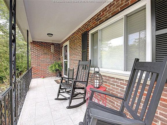 4th image of 2204 Weberwood Dr