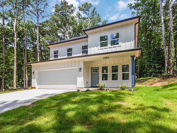 3rd image of 2884 Thompson Cir