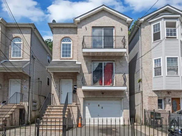 37 Norwood St, Newark City, NJ 07106