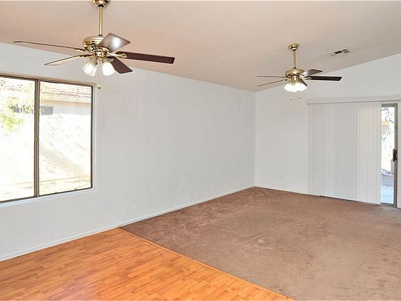 3rd image of 6598 W Wenden Way