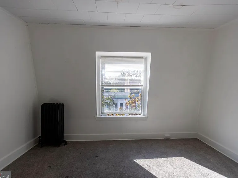 1017 Washington St #2 — Photo 15