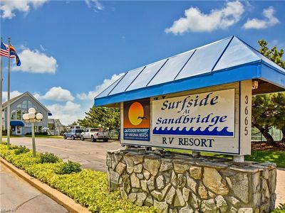 3665 Sandpiper Rd #136, Virginia Beach, VA, 23456