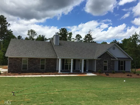 295 High Point Rd NW, Milledgeville, GA 31061