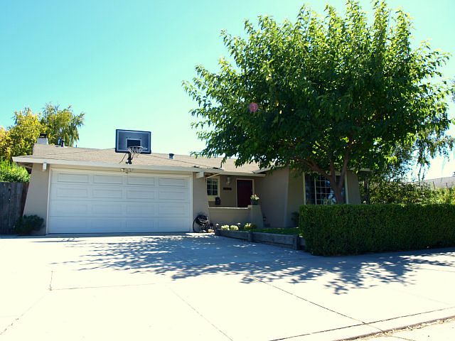 1st image of 5992 Shawcroft Dr
