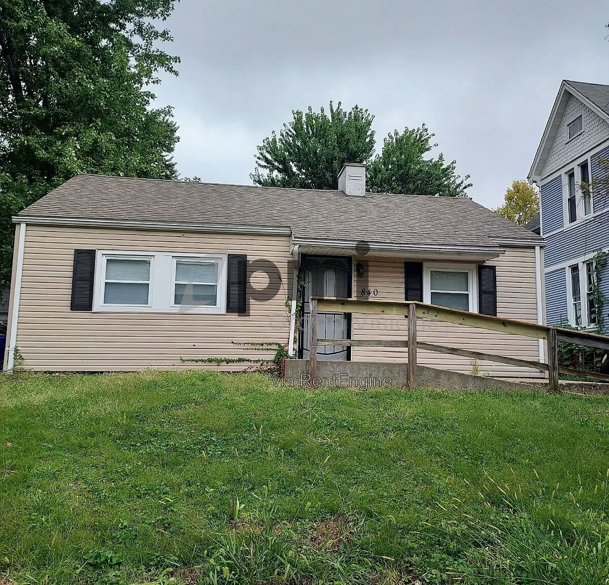 2 bed, 1.0 bath, 768 sqft, $986 — Photo 1