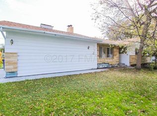 211 6th Ave S, Moorhead, MN 56560