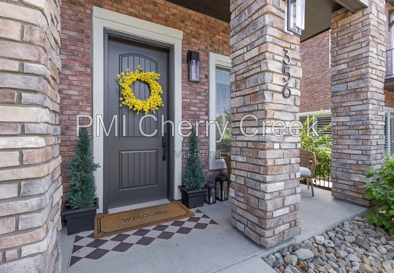 3 bed, 2.5 bath, 1688 sqft, $3,395 — Photo 4