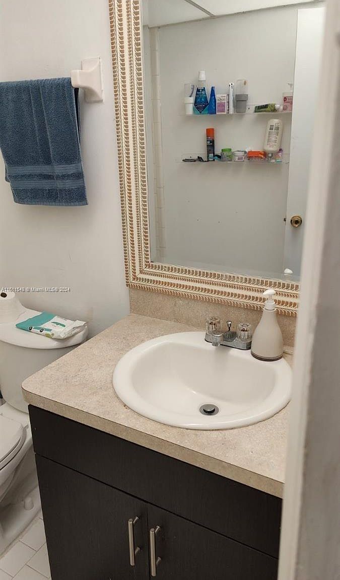 7925 Colony Cir S APT 210