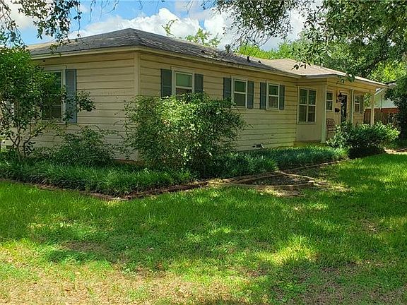 2nd image of 1311 Patricia Dr