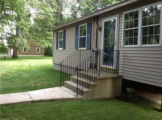 37 Hillside Ave, Thompson, CT 06277