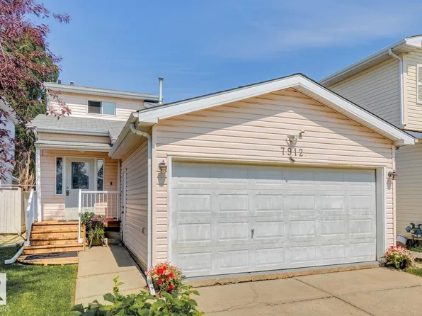 7912 154th Ave NW, Edmonton, AB T5Z 2Z2