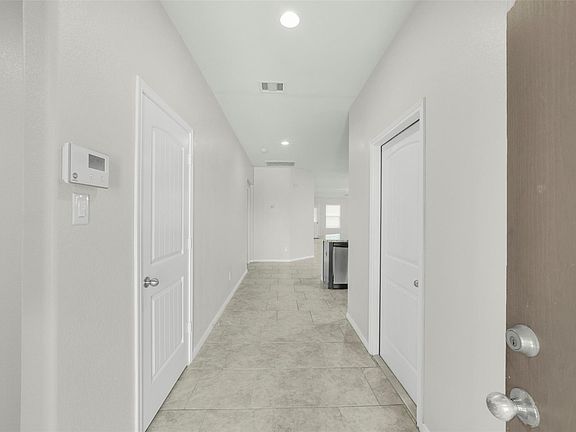 4th image of 9503 Wedgewood Colony Ct