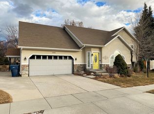11199 S Hawkwood Dr, Sandy, UT 84094