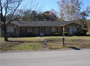 8260 Twin Lakes Dr, Mobile, AL 36695