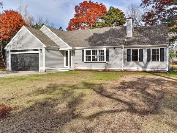 197 Old Barnstable Road, Mashpee, MA 02649