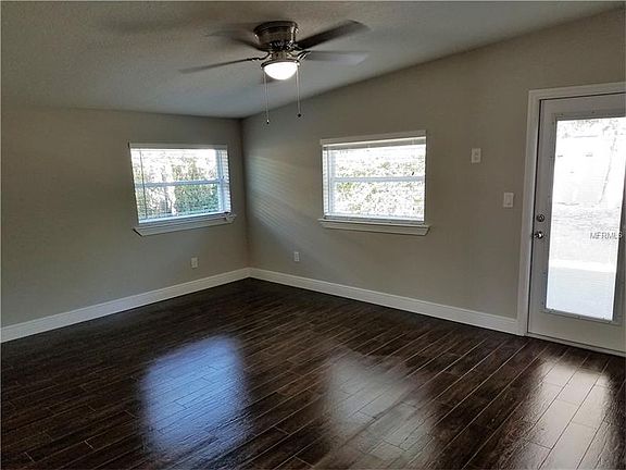 5th image of 811 74th Ave N