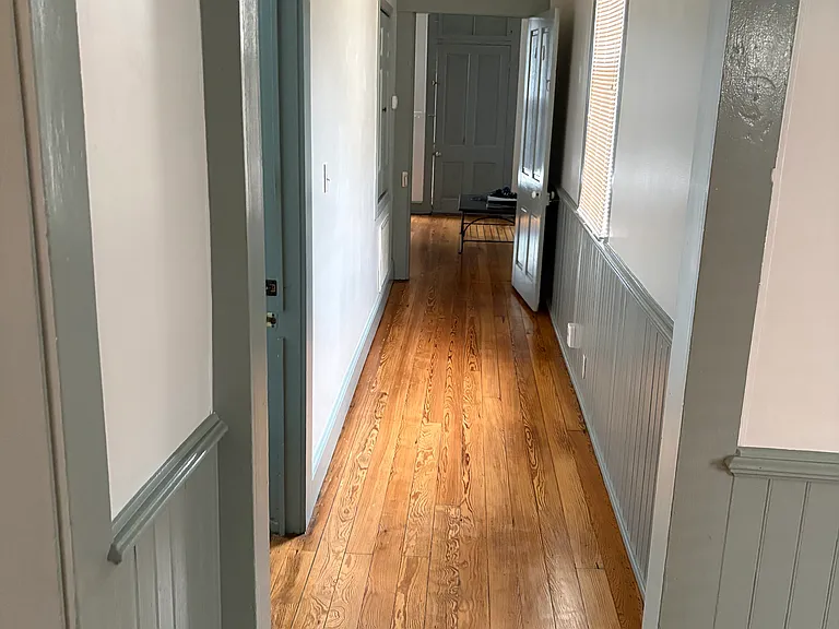 816 Milton St — Photo 2