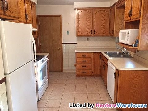2nd image of 11536 Ivywood St NW