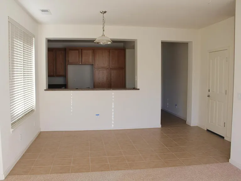 453 Miesque Ct — Photo 9