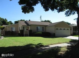 3828 Ostrom Ave, Long Beach, CA 90808