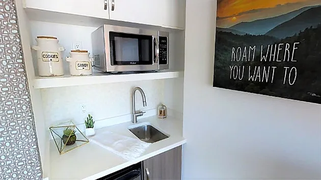 1Eleven Student Apartments — Photo 4