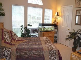 139 S Laguna Pointe Dr, League City, TX 77573