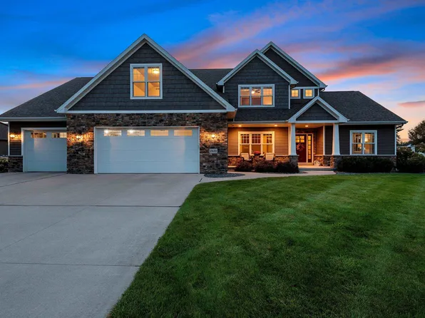 2485 Anemone Ct, Green Bay, WI 54313