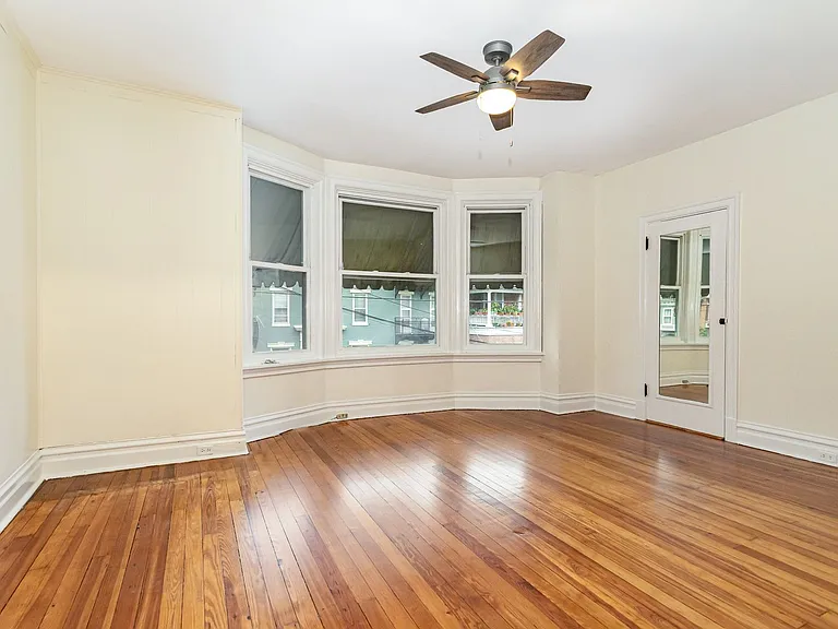 273 S Hanover St — Photo 13