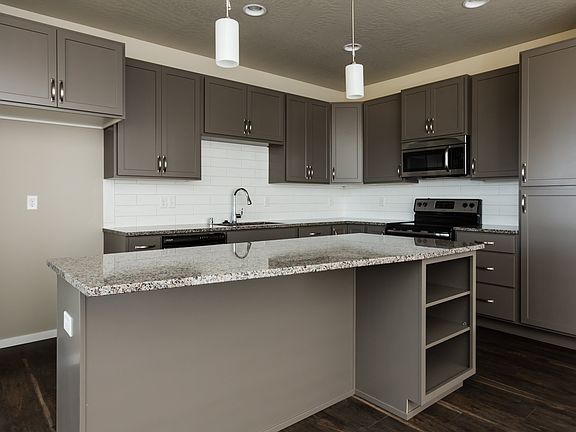3rd image of 20270 E Indiana Ave