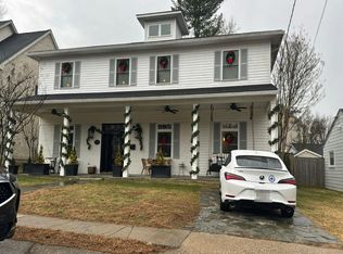 4304 Colchester Dr, Kensington, MD 20895