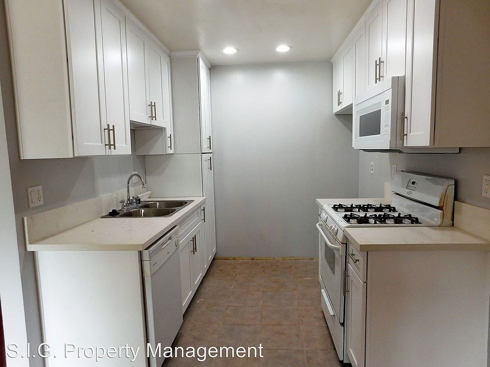 1st image of 1441 N Edison Blvd APT B