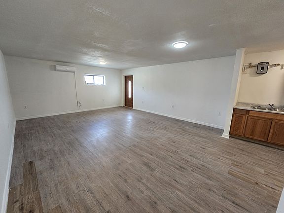 4th image of 318 N 11th St #102