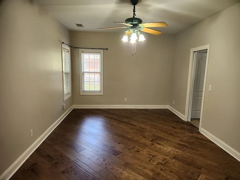 205 N Hamptons Pl — Photo 9
