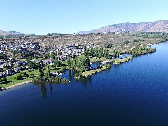 4th image of 265 E Entiat Dr