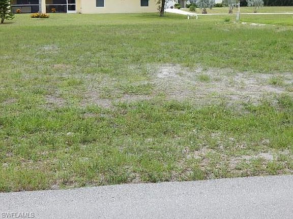 5th image of 3814 Garden Blvd
