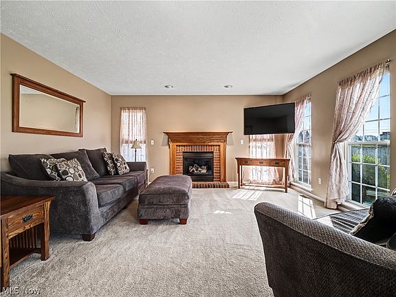5th image of 37831 Stoney Lake Dr