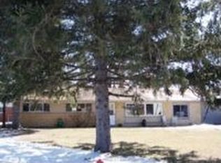 24160 N Le Bost Dr, Novi, MI 48375