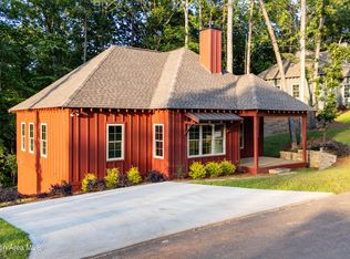 108 Village St, Dadeville, AL 36853