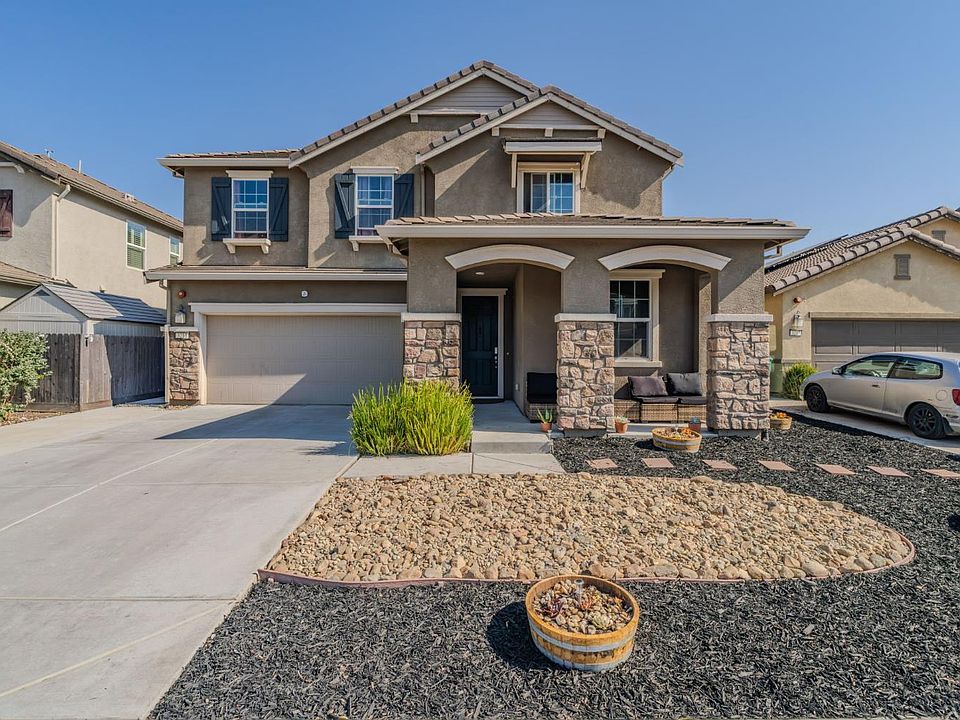 1st image of 3211 Lennon Way