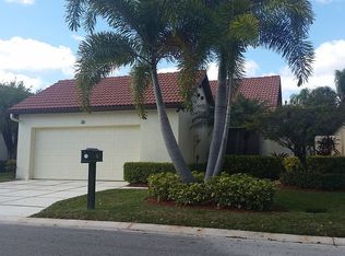 38 Ironwood Way N, Palm Beach Gardens, FL 33418