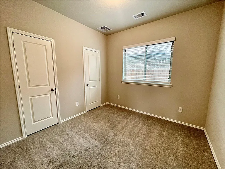553 Sand Branch Dr — Photo 25