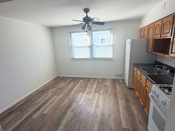 2nd image of 137XX Mulberry Ave #2