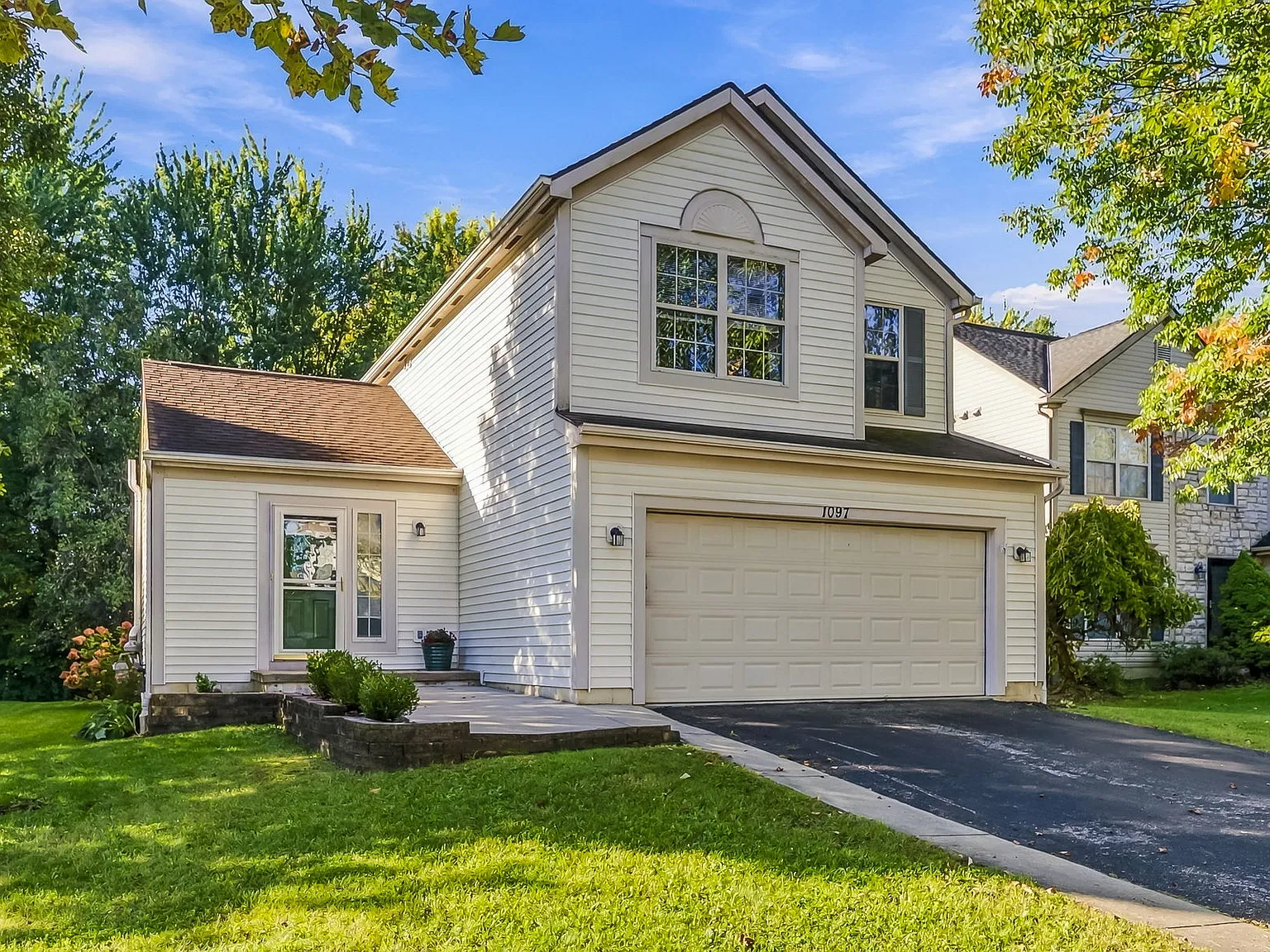 1097 Pebble Brook Drive - 1 — Photo 2